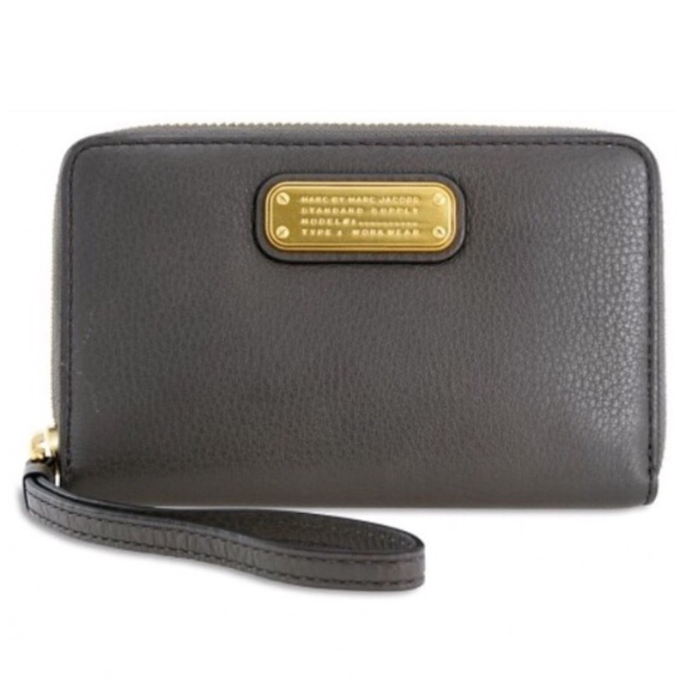 {marc by marc jacob} smartphone wristlet